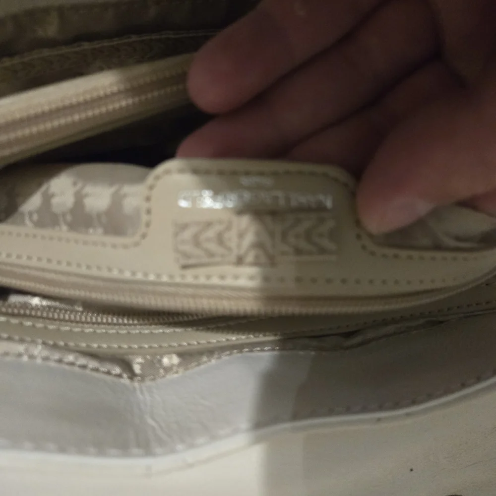 Authentic Karl Lagerfield Paris Quilted White Leather Crossbody‎ Bag